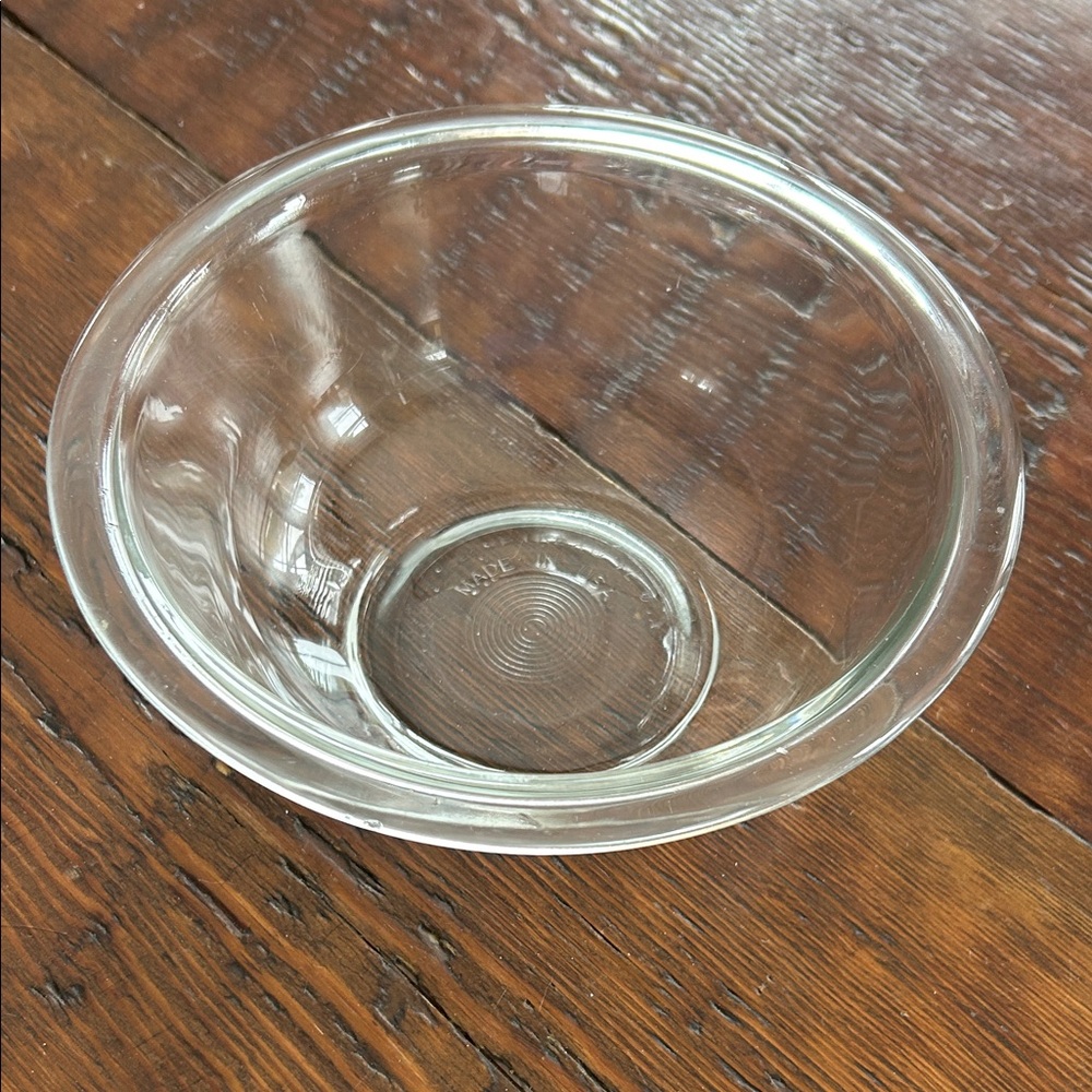 Pyrex Mixing Bowl